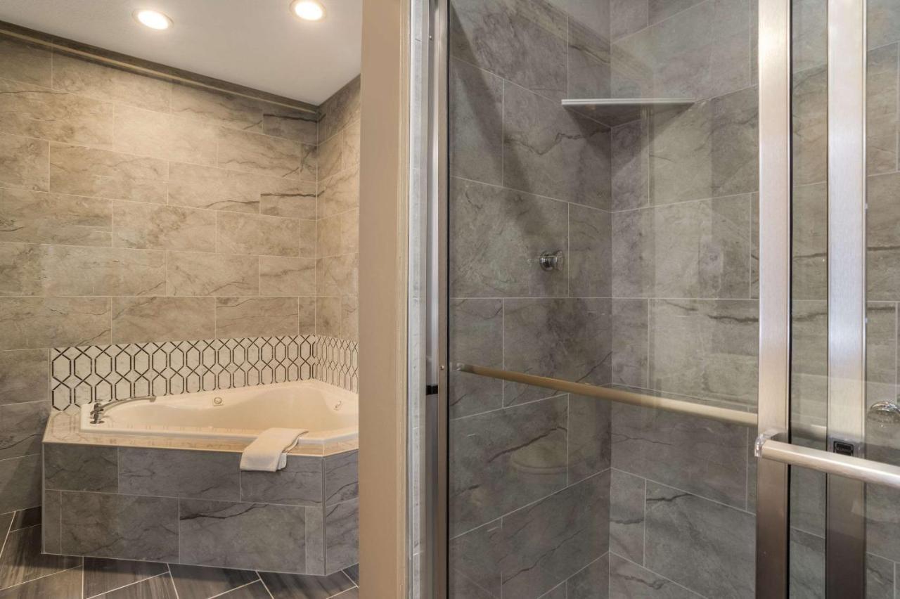 Quality Inn & Suites Pearl-Jackson Luaran gambar